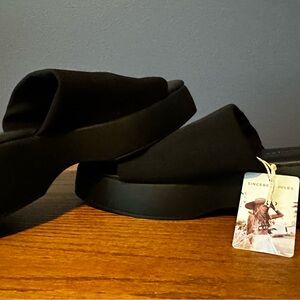 Sincerely Jules Black Sandals